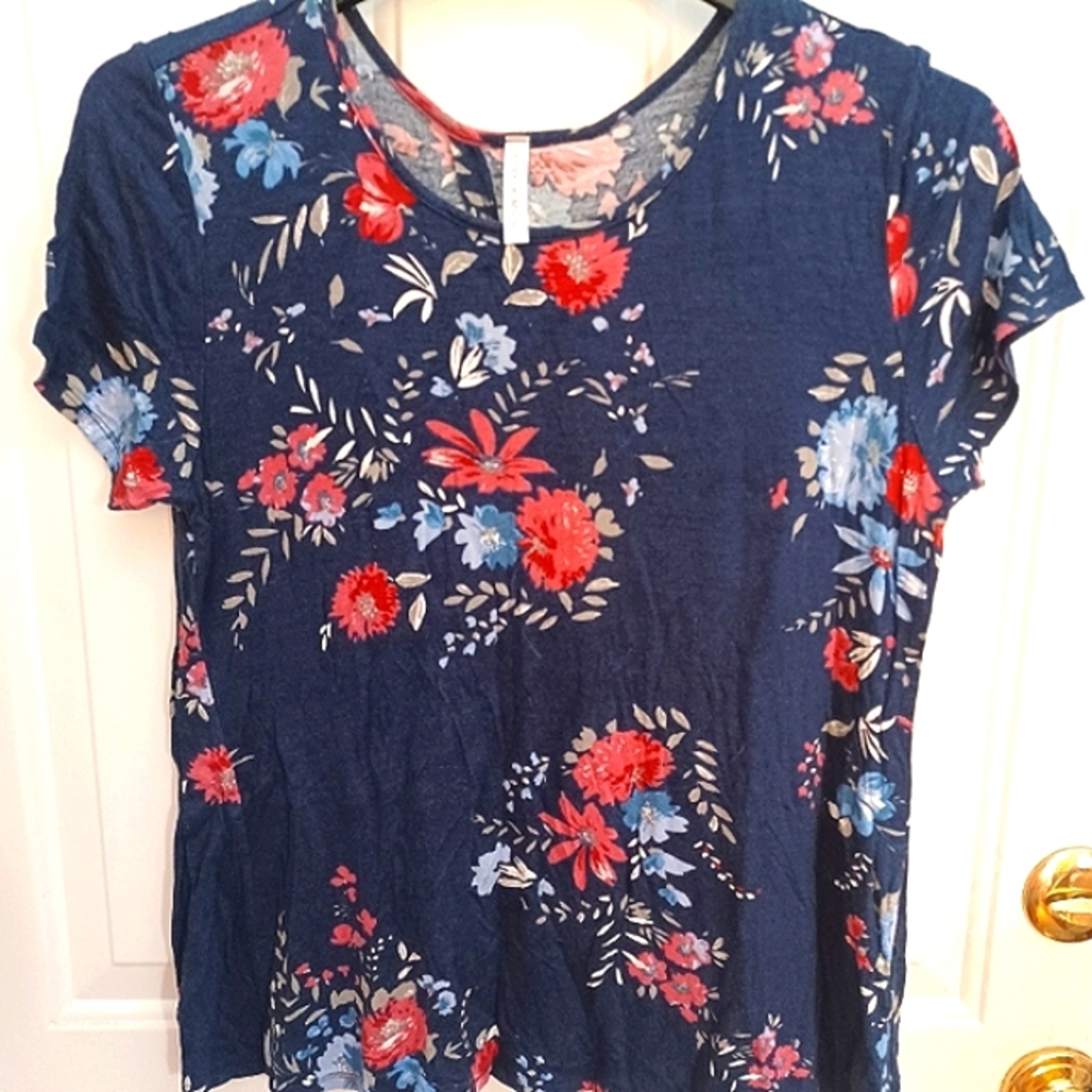 Sunday Morning Floral Navy Open Back Short Sleeve Women's Shirt Sz 1XL